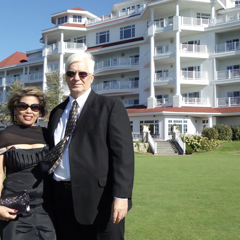 Meet your Posher, Dina